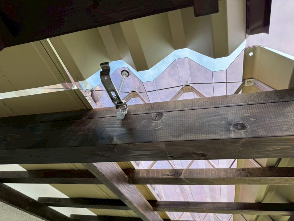 樋取り付け